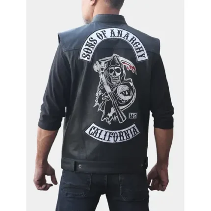 Men’s Matte Black Leather Biker Vest Digital Printed Patches Stand Collar Motorcycle Vest Button Closure