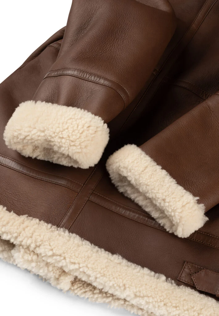 Kartwears Men's Brown Shearling Collar Leather Bomber Jacket – Zip Front & Buckle Collar